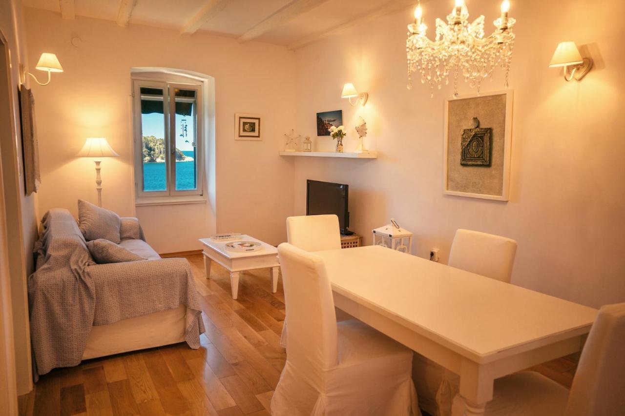 La Casa Isabella Lägenhet Rovinj Exteriör bild